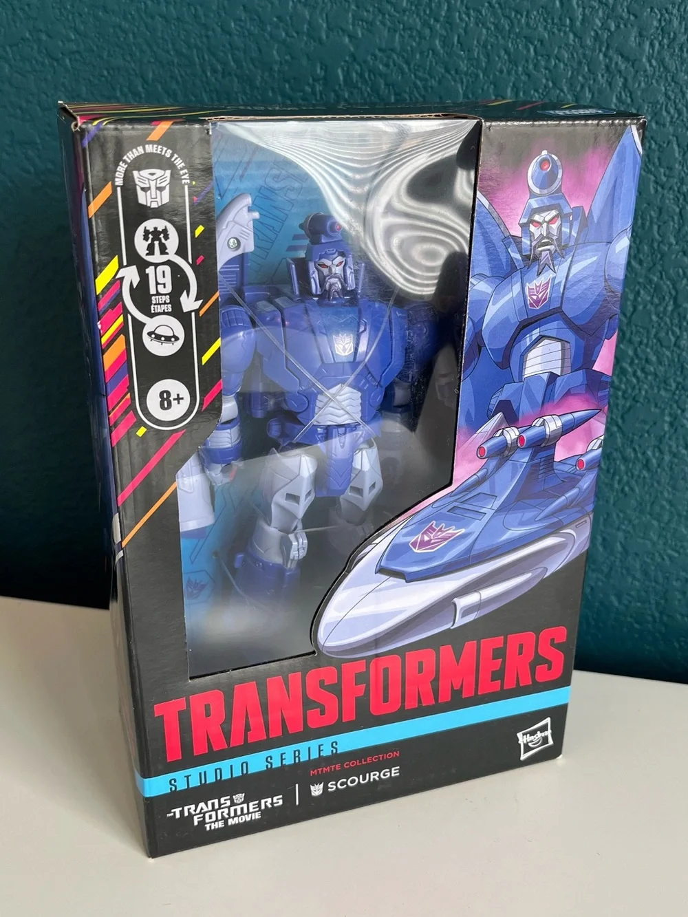 Hasbro Transformers Studio Series Voyager Class Scourge MTMTE